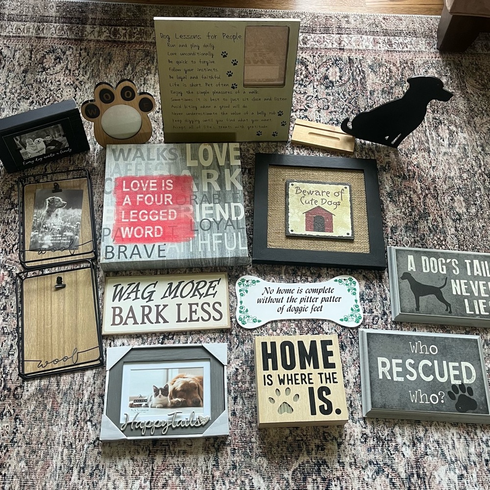 NWT wall art decor rescue Dog-Themed Home Accent Sign Set